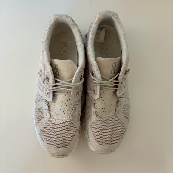 On Cloud - On Running Cloud 5 - Pearl/ White Sneakers Shoes - Picture 5 of 9